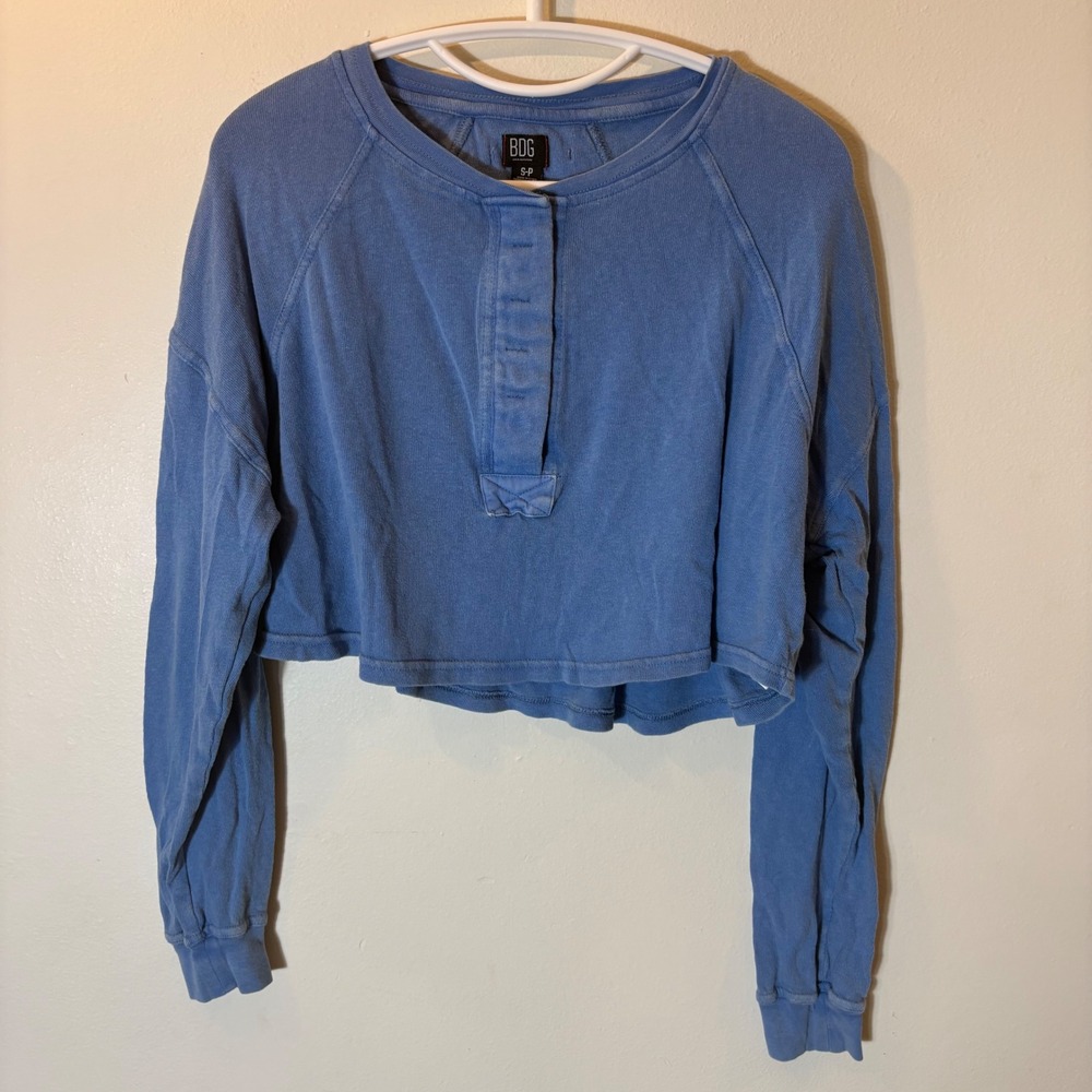 BDG Urban Outfitters Cropped Top Size Small Blue